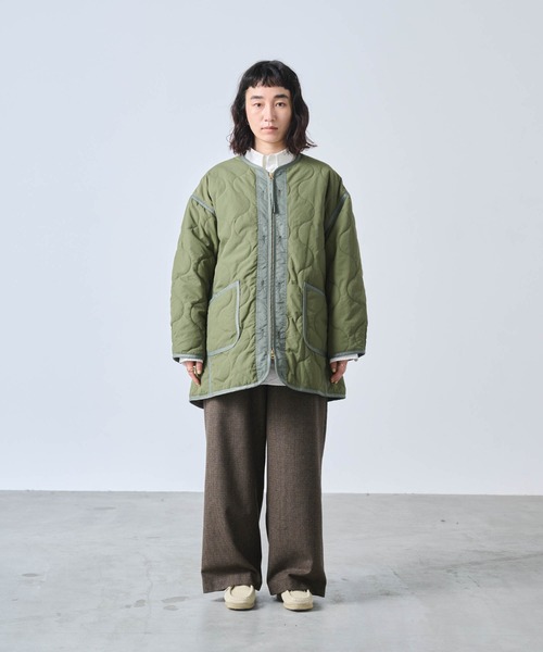 kha:ki（カーキ）の「「KHA:KI / カーキ」MIL QUILT ZIP UP JACKET（ミリタリージャケット・レディース・ブラック/グレイッシュベージュ/オリーブ・1）」の22枚目の写真