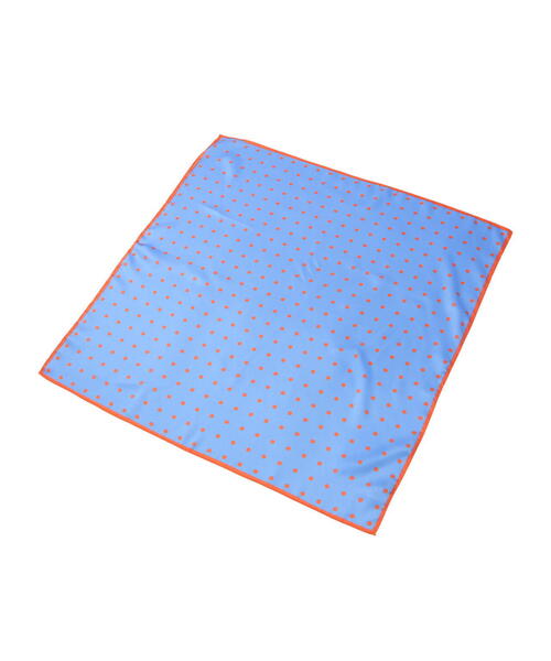 NATURAL BEAUTY BASIC（ナチュラルビューティーベーシック）の「◇ポルカドットスカーフ（バンダナ/スカーフ・レディース・ブラウン/ブルー/ブラック・FREE）」の6枚目の写真