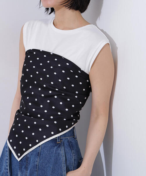 NATURAL BEAUTY BASIC（ナチュラルビューティーベーシック）の「◇ポルカドットスカーフ（バンダナ/スカーフ・レディース・ブラウン/ブルー/ブラック・FREE）」の2枚目の写真