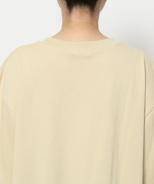 LOWRYS FARM（ローリーズファーム）の「スソフリルＴＥＥ　499875（Tシャツ/カットソー・レディース・ベージュ/オフホワイト/ブラック・LONG/SHORT）」の14枚目の写真