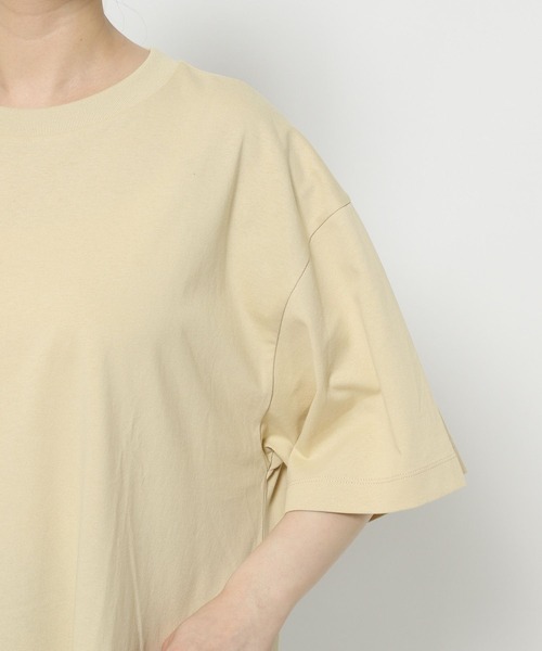 LOWRYS FARM（ローリーズファーム）の「スソフリルＴＥＥ　499875（Tシャツ/カットソー・レディース・ベージュ/オフホワイト/ブラック・LONG/SHORT）」の15枚目の写真