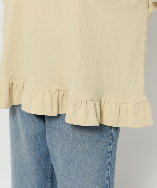 LOWRYS FARM（ローリーズファーム）の「スソフリルＴＥＥ　499875（Tシャツ/カットソー・レディース・ベージュ/オフホワイト/ブラック・LONG/SHORT）」の16枚目の写真