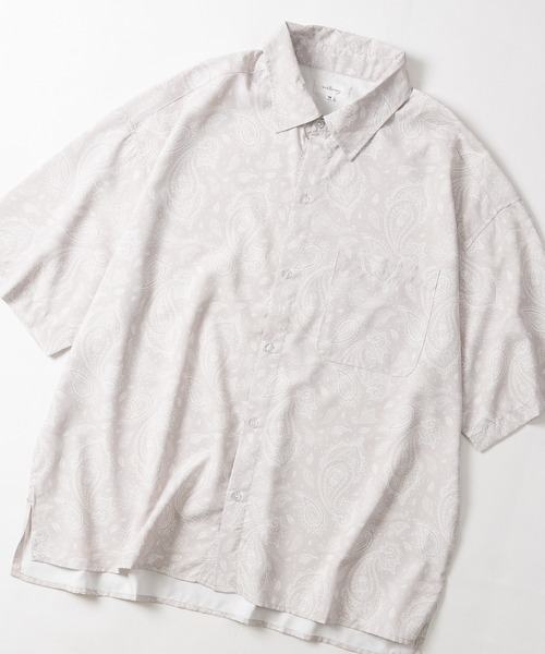 JOHN'S CLOSET(ジョンズクローゼット)の「【14】アソートプリント サイドスリット オーバーサイズ 半袖シャツ(シャツ/ブラウス・メンズ・グレー系2/ホワイト系2/ホワイト系1/グレー系1/ネイビー/グリーン系1/ベージュ系1・LARGE/MEDIUM)」の6枚目の写真