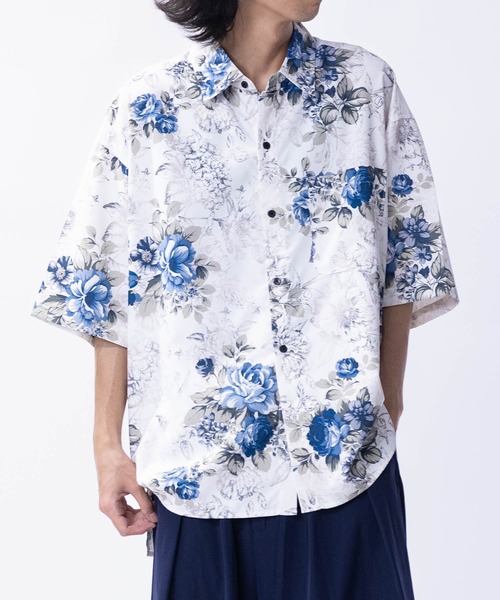JOHN'S CLOSET(ジョンズクローゼット)の「【14】アソートプリント サイドスリット オーバーサイズ 半袖シャツ(シャツ/ブラウス・メンズ・グレー系2/ホワイト系2/ホワイト系1/グレー系1/ネイビー/グリーン系1/ベージュ系1・LARGE/MEDIUM)」の14枚目の写真