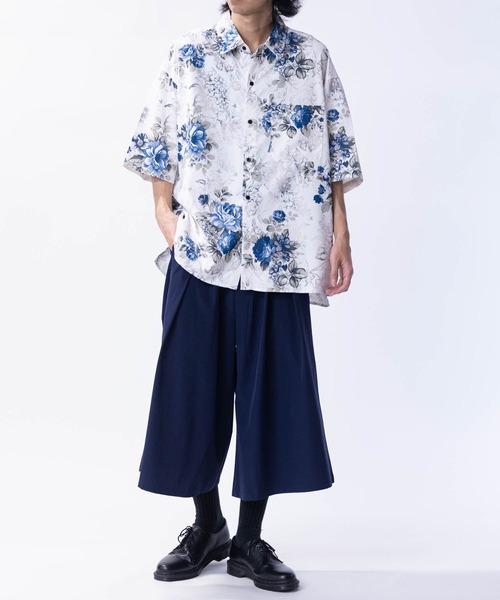 JOHN'S CLOSET(ジョンズクローゼット)の「【14】アソートプリント サイドスリット オーバーサイズ 半袖シャツ(シャツ/ブラウス・メンズ・グレー系2/ホワイト系2/ホワイト系1/グレー系1/ネイビー/グリーン系1/ベージュ系1・LARGE/MEDIUM)」の17枚目の写真