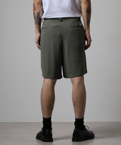 BANKS(バンクス)の「BANKS JOURNAL LINE TACK WIDE SHORT PANTS ラインタックワイドショートパンツ(その他パンツ・メンズ・オリーブ/ブラウン・S/M/L)」の7枚目の写真
