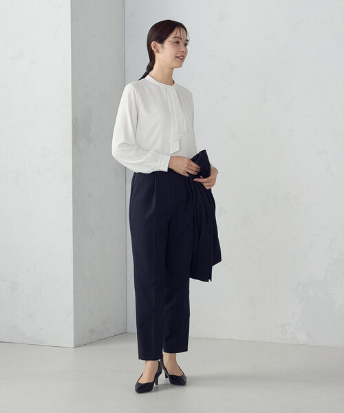 COMME CA ISM（コムサイズム）の「ボウタイ風ブラウス（シャツ/ブラウス・レディース・ネイビー/ホワイト/グレー・LARGE/MEDIUM）」の5枚目の写真