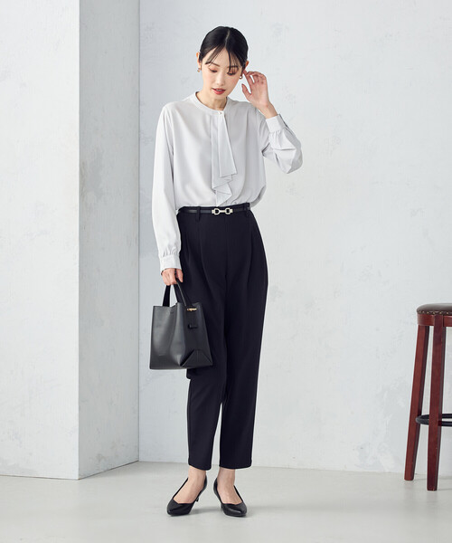 COMME CA ISM（コムサイズム）の「ボウタイ風ブラウス（シャツ/ブラウス・レディース・ネイビー/ホワイト/グレー・LARGE/MEDIUM）」の8枚目の写真