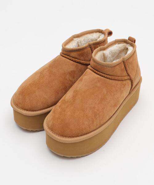 WEGO(ウィゴー)の「WEGO/厚底ムートンタッチブーツ(ブーツ・レディース・ブラウン/キャメル/ブラック/ライトベージュ/その他1・SMALL/X-LARGE/LARGE/MEDIUM)」の9枚目の写真