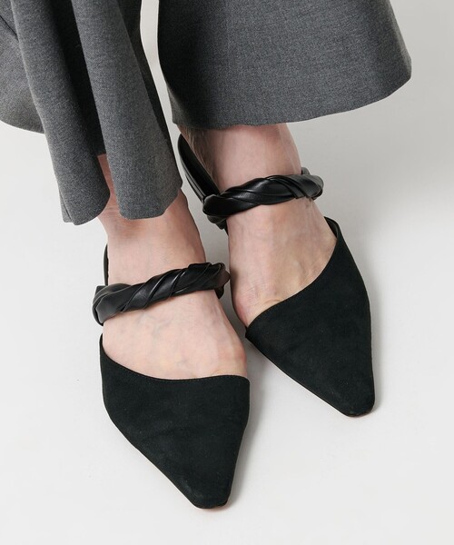 BEAUTY&YOUTH UNITED ARROWS(ビューティーアンドユースユナイテッドアローズ)の「スエードライク ツイスト ストラップ ミュール(サンダル・レディース・ブラック/ブラウン系・37/38/36)」の5枚目の写真