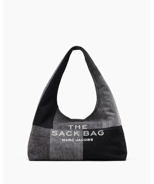 MARC JACOBS（マークジェイコブス）の「THE PATCHWORK DENIM SACK BAG/ザ パッチワーク デニム サック バッグ（ショルダーバッグ・レディース・ブルー系その他/ブラック系その他3・ONE SIZE）」の2枚目の写真