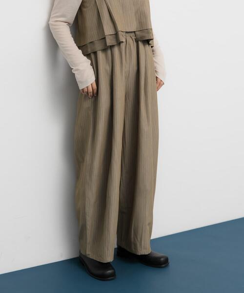 KBF(ケイビーエフ)の「マルチビスチェSETイージーワイドパンツ(ワンピース・レディース・ブラウン系その他/チャコールグレー・ONE)」の4枚目の写真