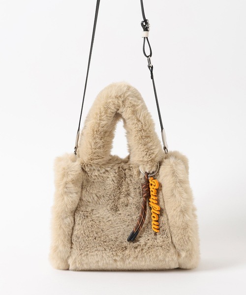 BAYFLOW（ベイフロー）の「[500mlのペットボトルも入る]ロゴチャーム付きファートート（トートバッグ・レディース・ライトベージュ/チャコールグレー/ブルー・FREE）」の12枚目の写真