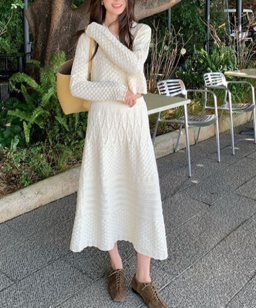 gossip!ロサンゼルス(ゴシップロサンゼルス)の「エレガントレース セットアップ(セットアップ・レディース・オフホワイト・M)」の1枚目の写真