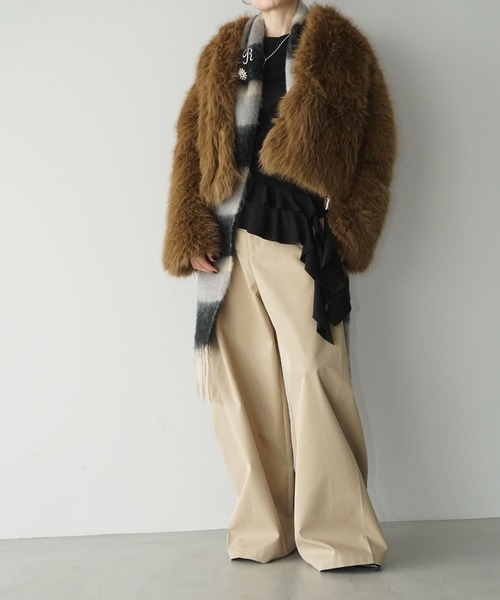 chuclla（チュクラ）の「ノーカラー ブラウンファーショートコート chw25a057（その他アウター・レディース・ブラウン・M/L）」の14枚目の写真