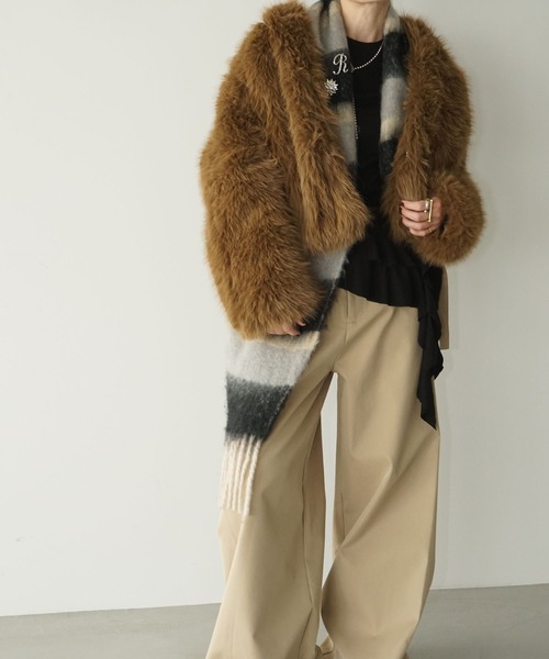 chuclla（チュクラ）の「ノーカラー ブラウンファーショートコート chw25a057（その他アウター・レディース・ブラウン・M/L）」の22枚目の写真