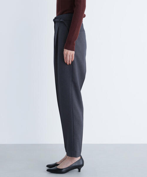 NATURAL BEAUTY BASIC（ナチュラルビューティーベーシック）の「◇ ウーステッドライクツイル SETUP テーパードパンツ（スラックス・レディース・グレー/チャコールグレー/ブラウン・X-SMALL/SMALL/MEDIUM/LARGE）」の19枚目の写真