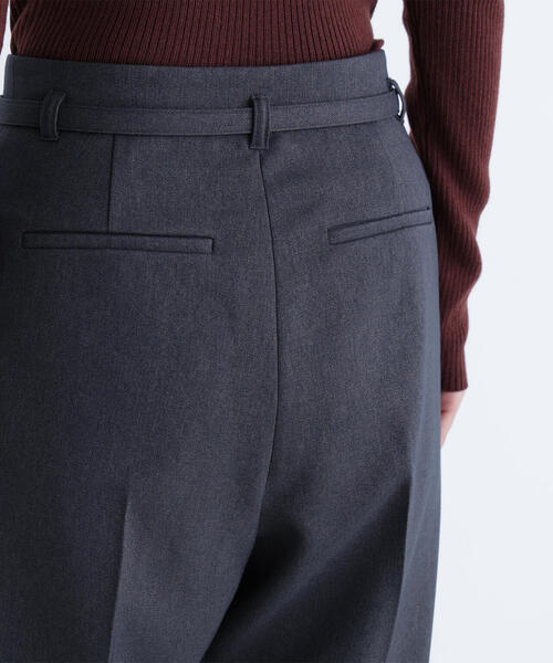 NATURAL BEAUTY BASIC（ナチュラルビューティーベーシック）の「◇ ウーステッドライクツイル SETUP テーパードパンツ（スラックス・レディース・グレー/チャコールグレー/ブラウン・X-SMALL/SMALL/MEDIUM/LARGE）」の21枚目の写真