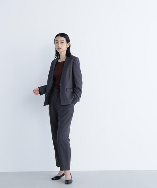 NATURAL BEAUTY BASIC（ナチュラルビューティーベーシック）の「◇ ウーステッドライクツイル SETUP テーパードパンツ（スラックス・レディース・グレー/チャコールグレー/ブラウン・X-SMALL/SMALL/MEDIUM/LARGE）」の2枚目の写真