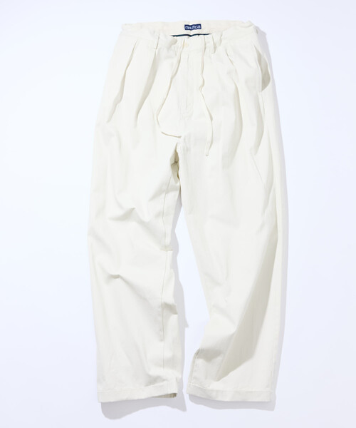 NAUTICA（ノーティカ）の「NAUTICA/ノーティカ ヴィンテージライク レギュラーシルエット ツータック チノトラウザー（チノパンツ・メンズ・オフホワイト/ブラック/グリーン/ベージュ/ネイビー・X-LARGE/SMALL/LARGE/MEDIUM）」の2枚目の写真