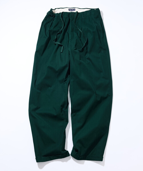 NAUTICA（ノーティカ）の「NAUTICA/ノーティカ ヴィンテージライク レギュラーシルエット ツータック チノトラウザー（チノパンツ・メンズ・オフホワイト/ブラック/グリーン/ベージュ/ネイビー・X-LARGE/SMALL/LARGE/MEDIUM）」の19枚目の写真