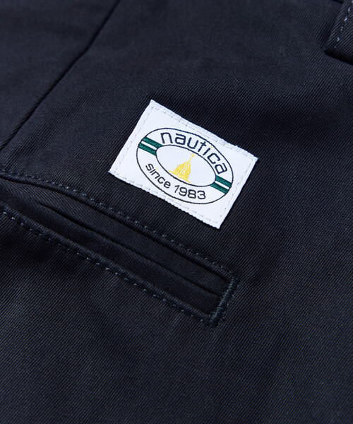 NAUTICA（ノーティカ）の「NAUTICA/ノーティカ ヴィンテージライク レギュラーシルエット ツータック チノトラウザー（チノパンツ・メンズ・オフホワイト/ブラック/グリーン/ベージュ/ネイビー・X-LARGE/SMALL/LARGE/MEDIUM）」の14枚目の写真