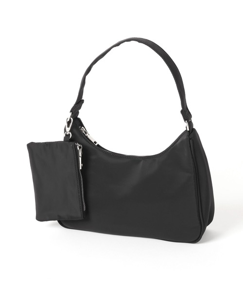 mysty woman（ミスティウーマン）の「スリークナイロンバッグ　606023（ハンドバッグ・レディース・ブラック・FREE）」の20枚目の写真