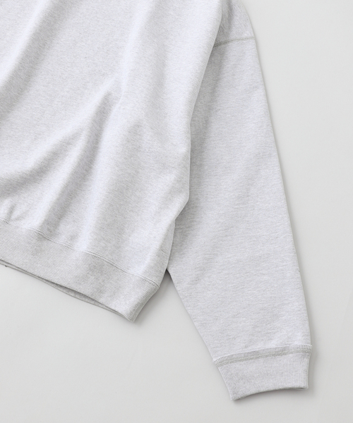 markaware(マーカウェア)の「MARKAWARE (マーカウェア) HUGE SWEAT (ショート)(スウェット・メンズ・ブラック/ライトグレー・1)」の4枚目の写真