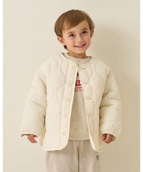 b・ROOM（ビールーム）の「【組み合わせ自由シリーズ】キルティングジャケット（ブルゾン・キッズ・ブラック/カーキ/ブルーグレー/オフホワイト・100cm/110cm/120cm/130cm/140cm/150cm）」の2枚目の写真