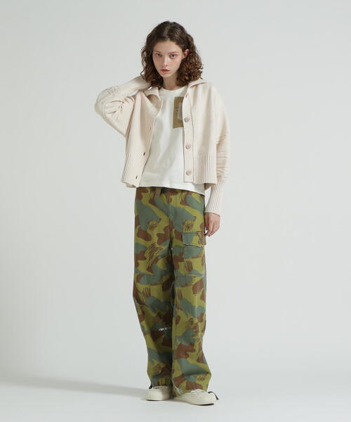 AVIREX(アヴィレックス)の「《直営店限定》GARMENTDYED CARDIGAN(カーディガン/ボレロ・レディース・パープル/アイボリー/チャコールグレー・F)」の10枚目の写真