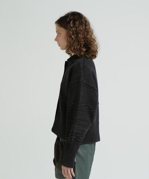 AVIREX(アヴィレックス)の「《直営店限定》GARMENTDYED CARDIGAN(カーディガン/ボレロ・レディース・パープル/アイボリー/チャコールグレー・F)」の16枚目の写真