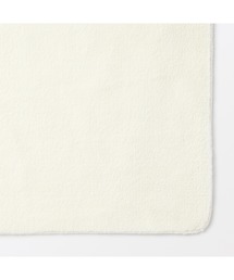 無印良品(ムジルシリョウヒン)の再生ポリエステル あたたかファイバーマルチラグ 140×195cm(ラグ/マット)