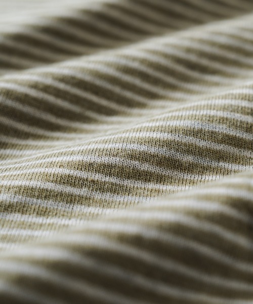 quadro（クオドロ）の「30/1TCリバーシブルニットボーダークルーＴ（Tシャツ/カットソー・メンズ・アイボリー/カーキ・MEDIUM/LARGE）」の14枚目の写真