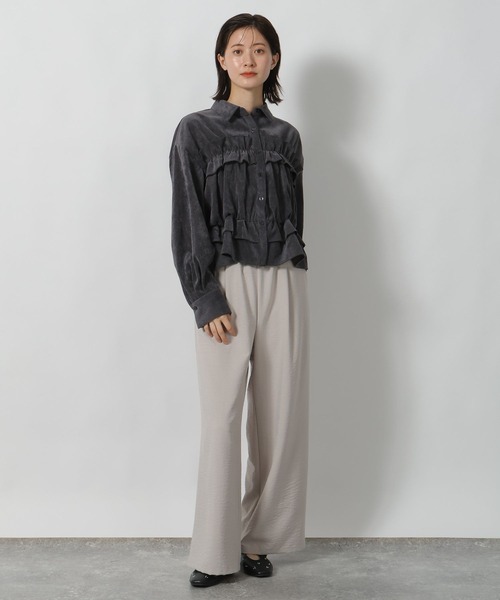 LAKOLE(ラコレ)の「コーデュロイフリルシャツ / 596070(シャツ/ブラウス・レディース・ピンク/ブラウン/チャコール/アイボリー・FREE)」の5枚目の写真