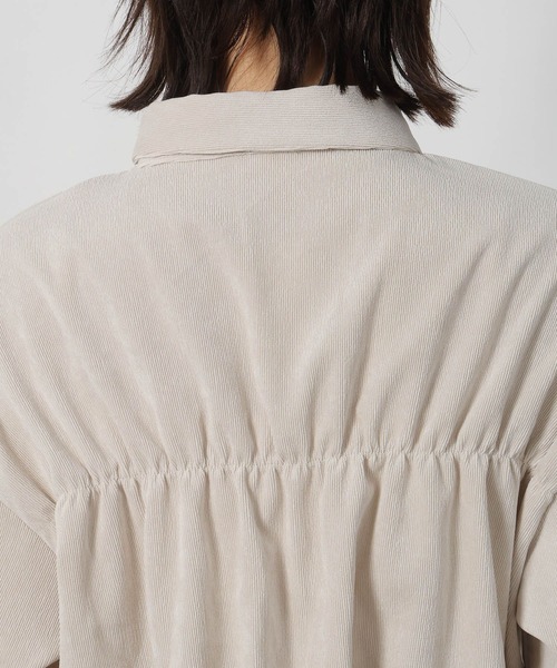 LAKOLE(ラコレ)の「コーデュロイフリルシャツ / 596070(シャツ/ブラウス・レディース・ピンク/ブラウン/チャコール/アイボリー・FREE)」の14枚目の写真