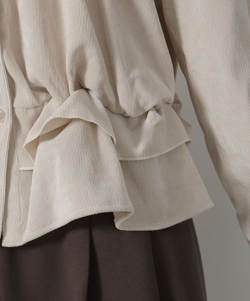 LAKOLE(ラコレ)の「コーデュロイフリルシャツ / 596070(シャツ/ブラウス・レディース・ピンク/ブラウン/チャコール/アイボリー・FREE)」の17枚目の写真