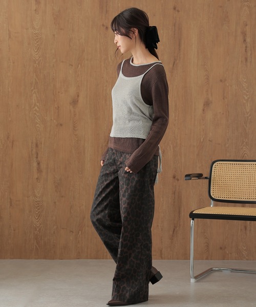 SUWDEE(スーディー)の「camisole bustier knit pullover set(ニット/セーター・レディース・ネイビー/ダークグレー/ブラウン/ライトグレー・FREE)」の7枚目の写真