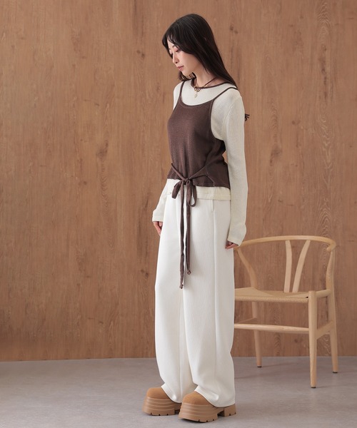SUWDEE(スーディー)の「camisole bustier knit pullover set(ニット/セーター・レディース・ネイビー/ダークグレー/ブラウン/ライトグレー・FREE)」の11枚目の写真