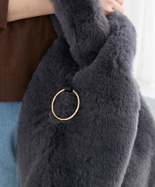 le.coeur blanc（ルクールブラン）の「《WEB限定アイテム》フェイクファーマルシェバッグ（トートバッグ・レディース・グレー/グリーン/ベージュ・FREE）」の18枚目の写真