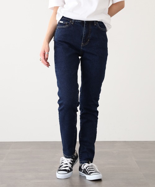 GUESS JEANS(ゲスジーンズ)の「GUESS JEANS GJ G05 HIGH RISE SKINNY ゲスジーンズ ストレッチスキニー ナチュラルフィットデニムパンツ ジーンズ(デニムパンツ・レディース・ダークインディゴブルー・27inch/25inch/24inch/28inch/26inch)」の4枚目の写真