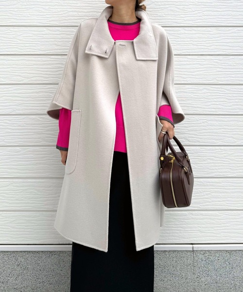 Q（キュー）の「WOOLポンチョ風コート（ポンチョ・レディース・グレイッシュベージュ/ブラック・MEDIUM）」の2枚目の写真