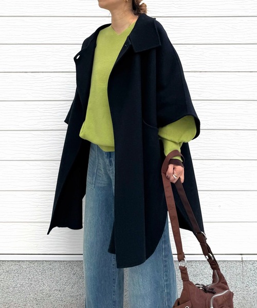 Q（キュー）の「WOOLポンチョ風コート（ポンチョ・レディース・グレイッシュベージュ/ブラック・MEDIUM）」の11枚目の写真