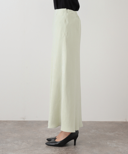 La TOTALITE（ラトータリテ）の「【洗える】フィブリルサテンマーメイドスカート（スカート・レディース・ホワイト/グリーン・38/36）」の3枚目の写真