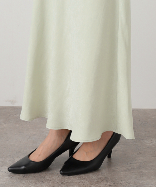 La TOTALITE（ラトータリテ）の「【洗える】フィブリルサテンマーメイドスカート（スカート・レディース・ホワイト/グリーン・38/36）」の6枚目の写真