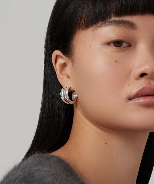 JENNYBIRD(ジェニーバード)の「【JENNY BIRD/ジェニーバード】フープピアス Lennon Hoops(ピアス(両耳用)・レディース・シルバー/ゴールド・FREE)」の18枚目の写真