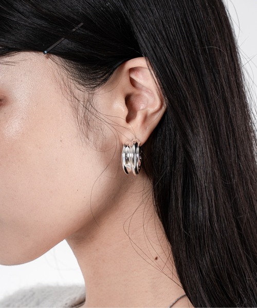 JENNYBIRD(ジェニーバード)の「【JENNY BIRD/ジェニーバード】フープピアス Lennon Hoops(ピアス(両耳用)・レディース・シルバー/ゴールド・FREE)」の15枚目の写真
