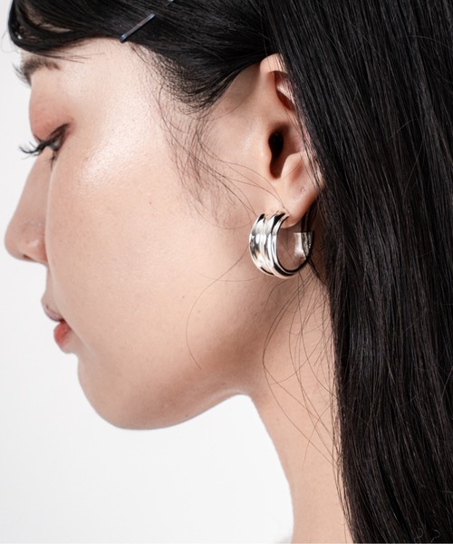 JENNYBIRD(ジェニーバード)の「【JENNY BIRD/ジェニーバード】フープピアス Lennon Hoops(ピアス(両耳用)・レディース・シルバー/ゴールド・FREE)」の16枚目の写真