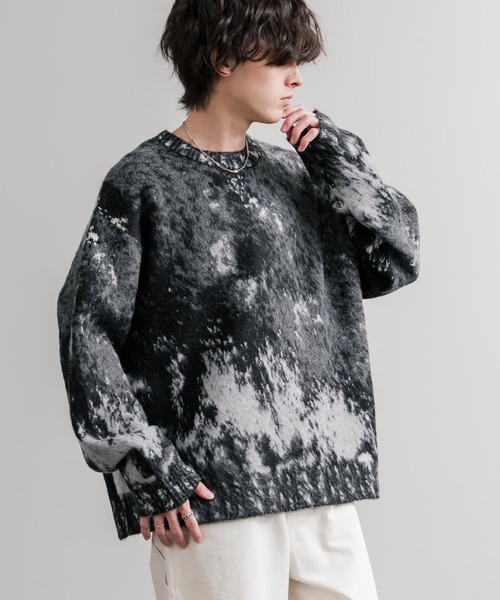 Rocky Monroe(ロッキーモンロー)の「オーバーサイズ ウール混5Gジャガード編みアブストラクト柄クルーネックニットセーター(ニット/セーター・メンズ・ネイビー/ブラック/ワイン/ベージュ・M/L)」の6枚目の写真