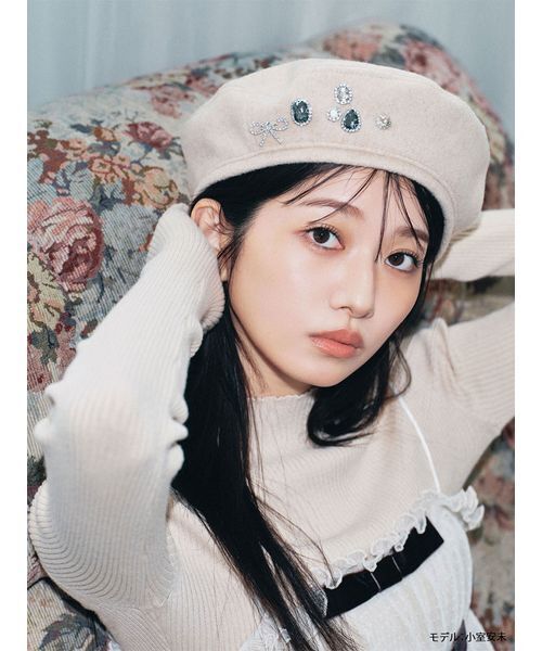 LILY BROWN（リリーブラウン）の「[L.B CANDY STOCK]デコラティブベレー帽（ハンチング/ベレー帽・レディース・ネイビー/グレー/ライトベージュ・F）」の2枚目の写真