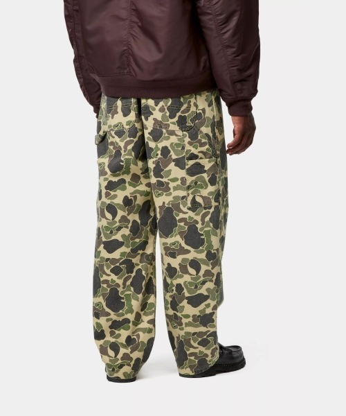 Carhartt WIP(カーハートダブリューアイピー)の「Carhartt WIP DUCK SINGLE KNEE PANT(カーハートワークインプログレス ダック シングル ニー パンツ)(スラックス・メンズ・グレー系/カモフラージュ・X-SMALL/SMALL/MEDIUM/LARGE/X-LARGE)」の11枚目の写真